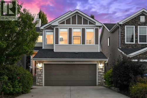 8025 Cougar Ridge Ave Sw, Calgary, AB, T3H5S1 | Card Image