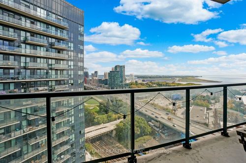 2211-51 E Liberty St, Toronto, ON, M6K3P8 | Card Image