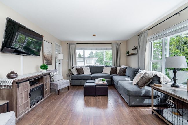 204 - 1378 George Street, Condo with 2 bedrooms, 2 bathrooms and 1 parking in White Rock BC | Image 11