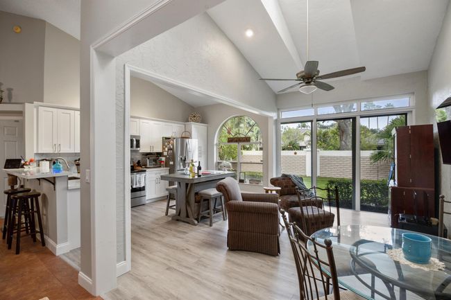 202 Sabal Palm Ln, House other with 3 bedrooms, 2 bathrooms and null parking in Palm Beach Gardens FL | Image 12