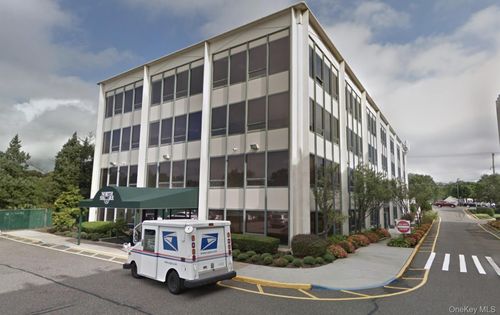 ph-w-380 N Broadway, Jericho, NY, 11753-2115 | Card Image