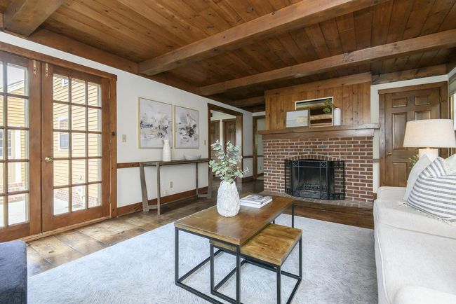 20800 Brook Park Drive, House other with 4 bedrooms, 2 bathrooms and null parking in Brookfield WI | Image 9