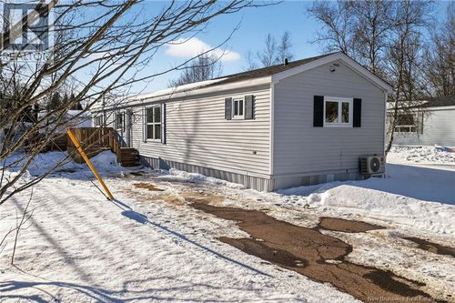 1 Purple Martin Crt, Moncton, NB, E1H2Z8 | Card Image