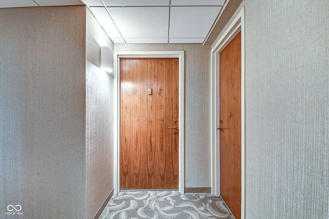 APT-15J - 4000 N Meridian St, Condo with 2 bedrooms, 2 bathrooms and null parking in Indianapolis IN | Image 34
