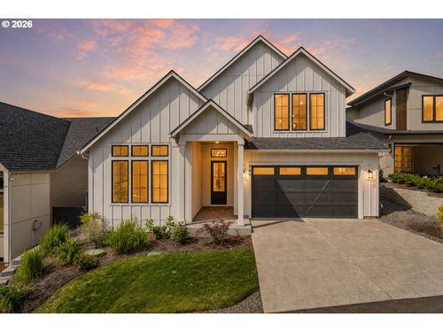 760 N V St, Washougal, WA, 98671-8571 | Card Image