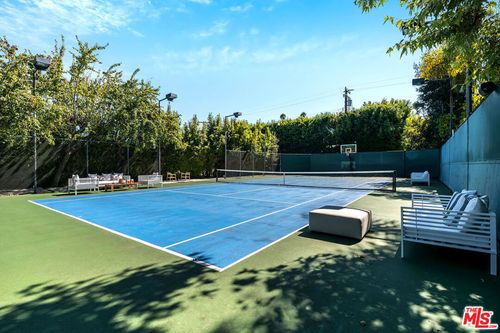 707 N Crescent Dr, Beverly Hills, CA, 90210 | Card Image