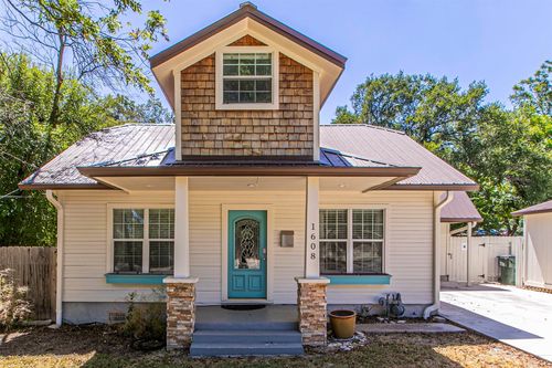 1608 Hutto Rd, Georgetown, TX, 78626-7310 | Card Image