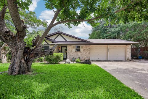7452 Meadowcrest Dr, Fort Worth, TX, 76112-5904 | Card Image