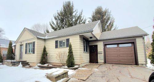 52 North St W, Tillsonburg, ON, N4G1C1 | Card Image