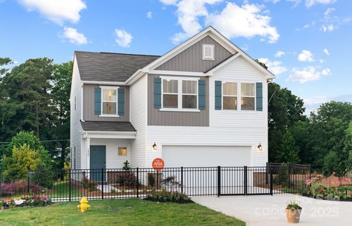 1025 Freeman View Dr, Albemarle, NC, 28001-8819 | Card Image