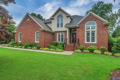 109 Coatbridge Ln, Madison, AL, 35758-6219 | Card Image