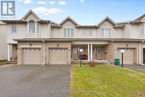220 Lamplighters Drive, Ottawa, ON, K2J0K7 | Card Image