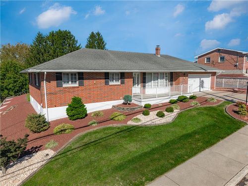 213 10th Street, Northampton Boro, PA, 18067 | Card Image