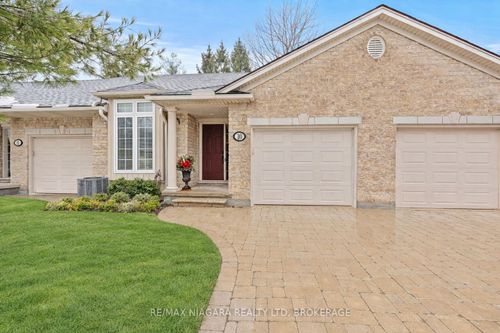 10-3241 Montrose Rd, Niagara Falls, ON, L2H3L3 | Card Image