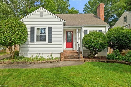 1131 Martin St, Winston-Salem, NC, 27103-4430 | Card Image
