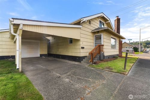 419 N Alder St, Aberdeen, WA, 98520-4814 | Card Image
