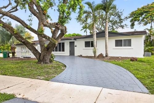 0-9875 Sw 83rd St, Miami, FL, 33173-4044 | Card Image