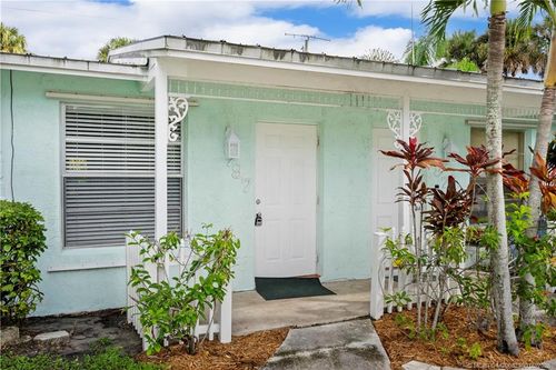 797 Sw 36th Ter, Palm City, FL, 34990-3631 | Card Image