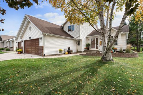 828 Lancer Dr Ne, Owatonna, MN, 55060-1571 | Card Image