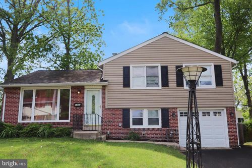 1317 Fitzwatertown Rd, ABINGTON, PA, 19001-2814 | Card Image