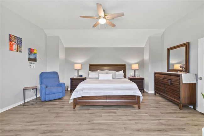 1110 Enclave Sq W, Townhouse with 3 bedrooms, 3 bathrooms and 2 parking in Houston TX | Image 22