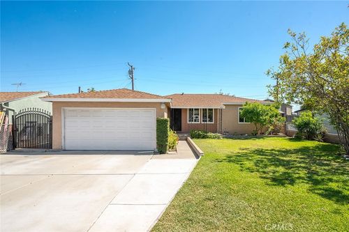 946 Orchard Ln, Ontario, CA, 91764-2916 | Card Image