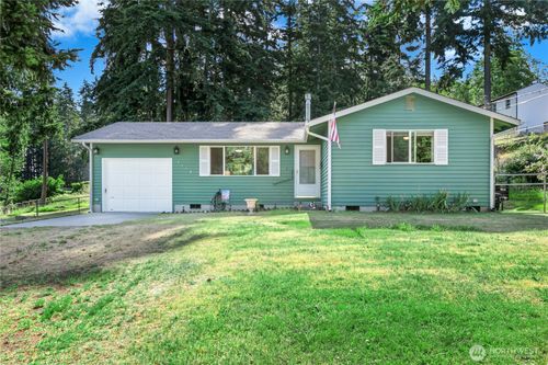 3128 Summit Blvd, Oak Harbor, WA, 98277-3646 | Card Image