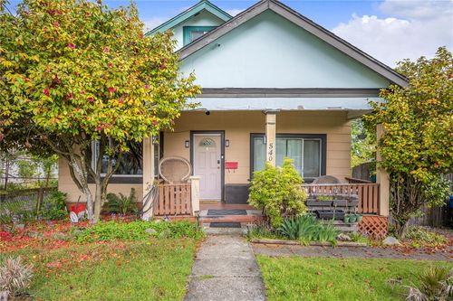 {{alt}} | Card Image