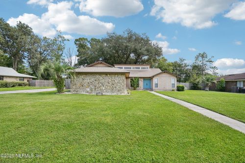 283 Glenlyon Dr, Orange Park, FL, 32073-4272 | Card Image