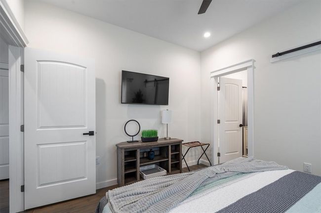 1093 Cedar Ln, House other with 2 bedrooms, 2 bathrooms and null parking in Gilchrist TX | Image 25