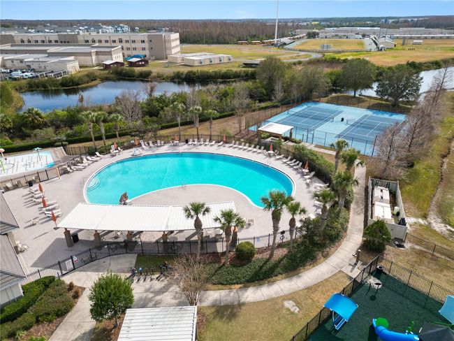 18398 Aylesbury Ln, House other with 4 bedrooms, 4 bathrooms and null parking in LAND O LAKES FL | Image 18