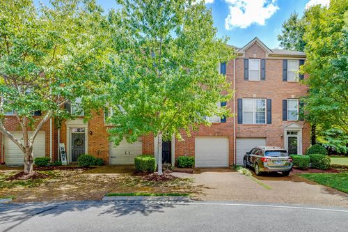 684 Huffine Manor Cir, Franklin, TN, 37067-5681 | Card Image