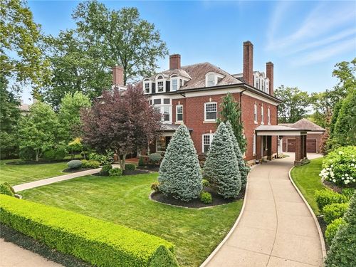 5558 Aylesboro Ave, Pittsburgh, PA, 15217-1124 | Card Image