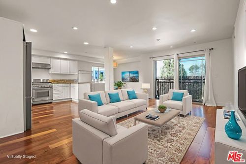 203-5315 Bellingham Ave, Valley Village, CA, 91607 | Card Image