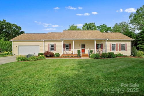 57-230 Blue Heron Dr, Mills River, NC, 28759-7723 | Card Image