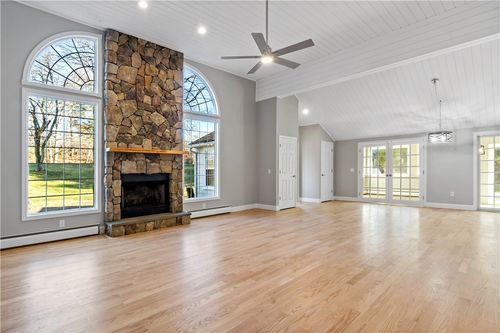 1268 Main St, Coventry, RI, 02816-8434 | Card Image