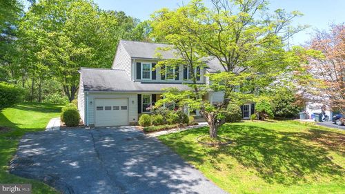19320 Richwood Ct, BROOKEVILLE, MD, 20833-2629 | Card Image