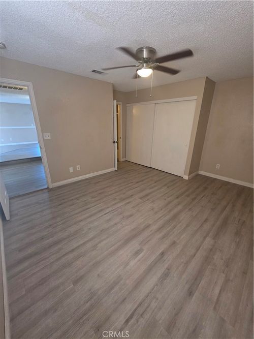 1061 May Ln, Barstow, CA, 92311-3861 | Card Image