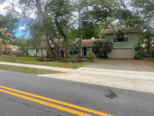 684 Stratford Dr, DELAND, FL, 32724-8399 | Card Image