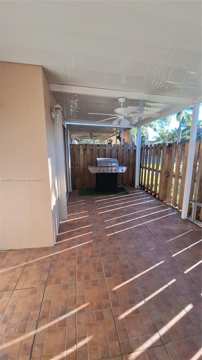 3826 - 3826 Sw 153 Rd Pl, Townhouse with 2 bedrooms, 2 bathrooms and null parking in Miami FL | Image 17