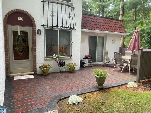 47-47 Skyline Dr, Coram, NY, 11727-3630 | Card Image