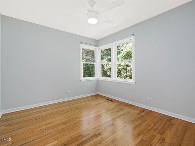 34-Bedroom 3 | Image 18