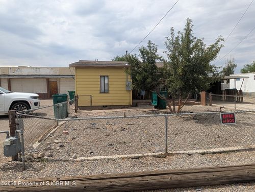 1033 Smith Lane Lane, Farmington, NM, 87401 | Card Image