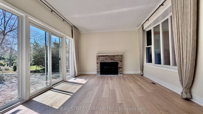 370 Butler St, House other with 4 bedrooms, 2 bathrooms and 6 parking in Niagara on the Lake ON | Image 4