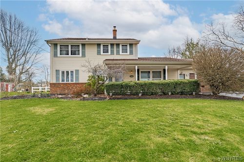 7406 Chestnut Ridge Rd, Lockport, NY, 14094-3514 | Card Image