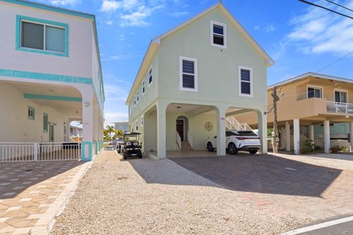 na-225 Normandy Dr, Tavernier, FL, 33070-2736 | Card Image