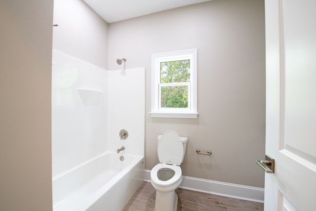 1692 Landing St, House other with 3 bedrooms, 2 bathrooms and 3 parking in Carrabelle FL | Image 29