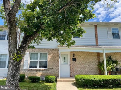 294-1908 Arrowood Dr, BENSALEM, PA, 19020-4418 | Card Image