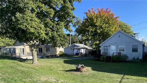 5847-5841 Ontario, Olcott, NY, 14126-9522 | Card Image