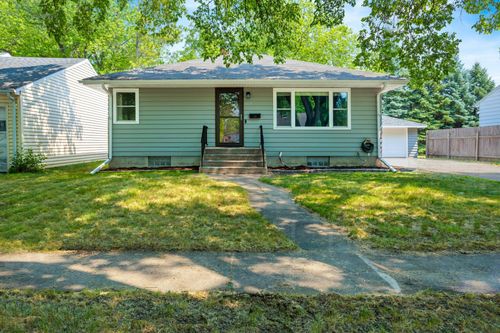 1124 10 1/2 St N, Moorhead, MN, 56560-1520 | Card Image